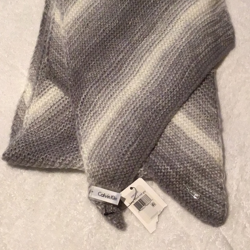 Calvin Klein chic Knit scarf